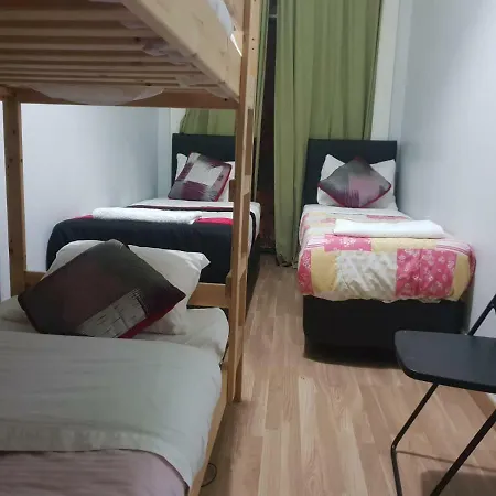 Hostel Shangri-la Arroios *