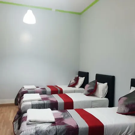 Hostel Shangri-la Arroios *
