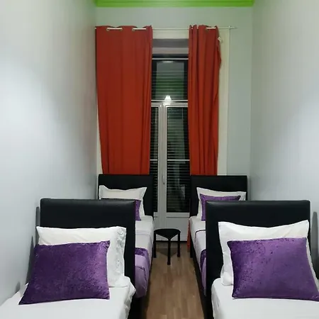 Shangri-la Arroios Hostel Lisboa